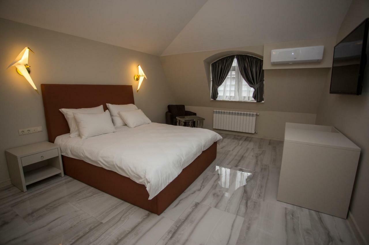 Downtown Hotel Batumi Exterior foto